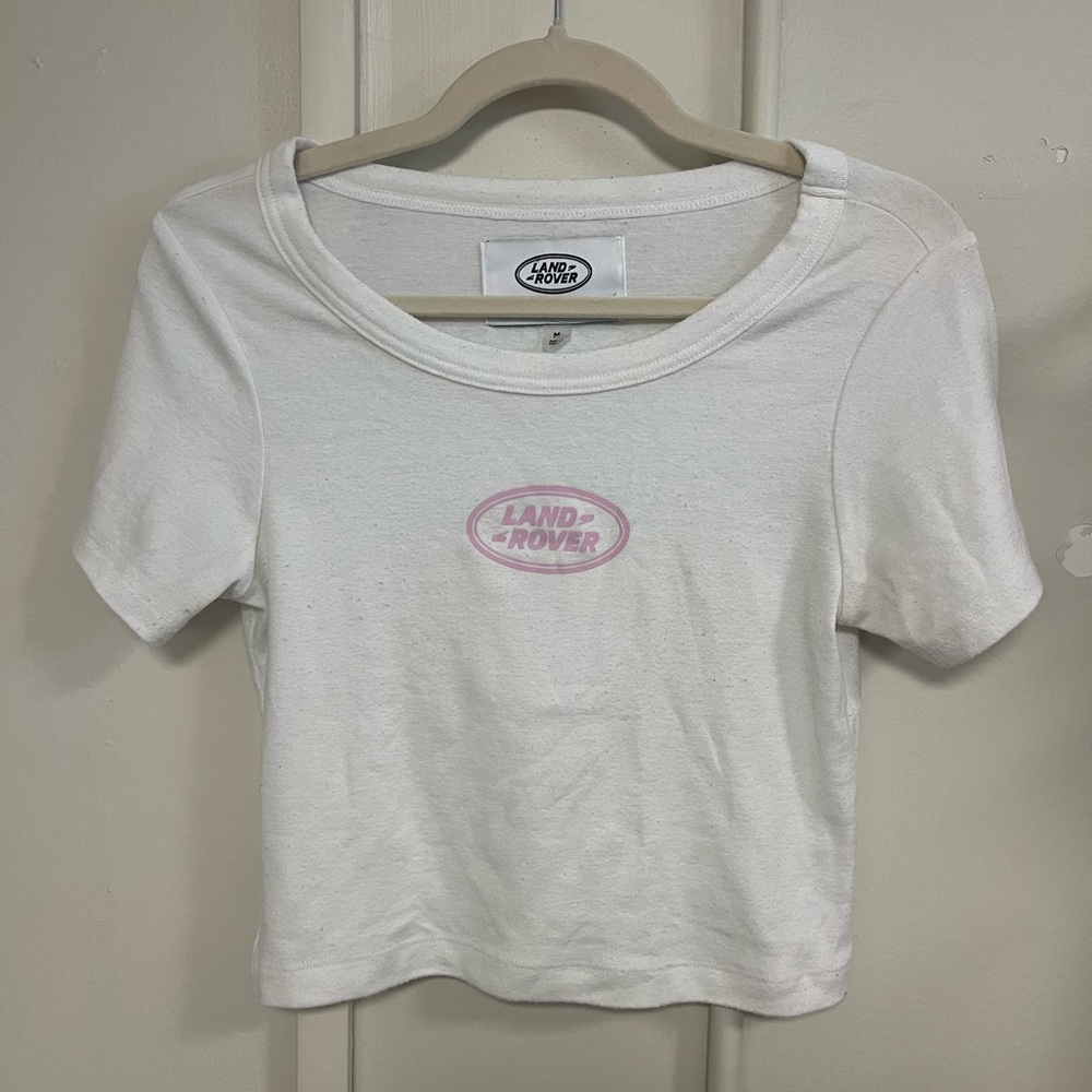 white crop top - Picture 1 of 3
